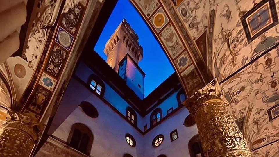 TOUR OF PALAZZO VECCHIO & THE TOWER CLIMBING